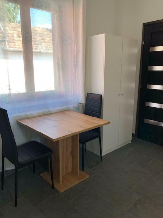 Eden Apartman Hajdúszoboszló Eksteriør billede
